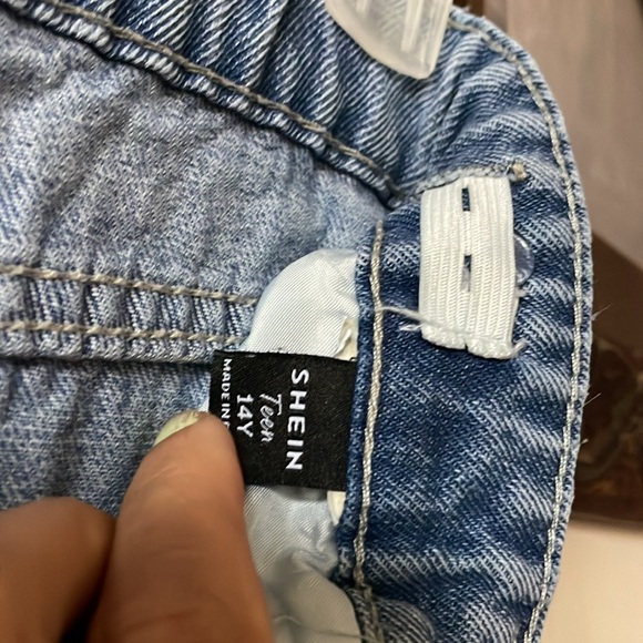 Shein teen jeans - Picture 4 of 4